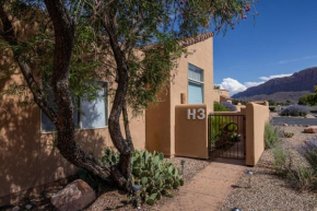 Rim Village H3